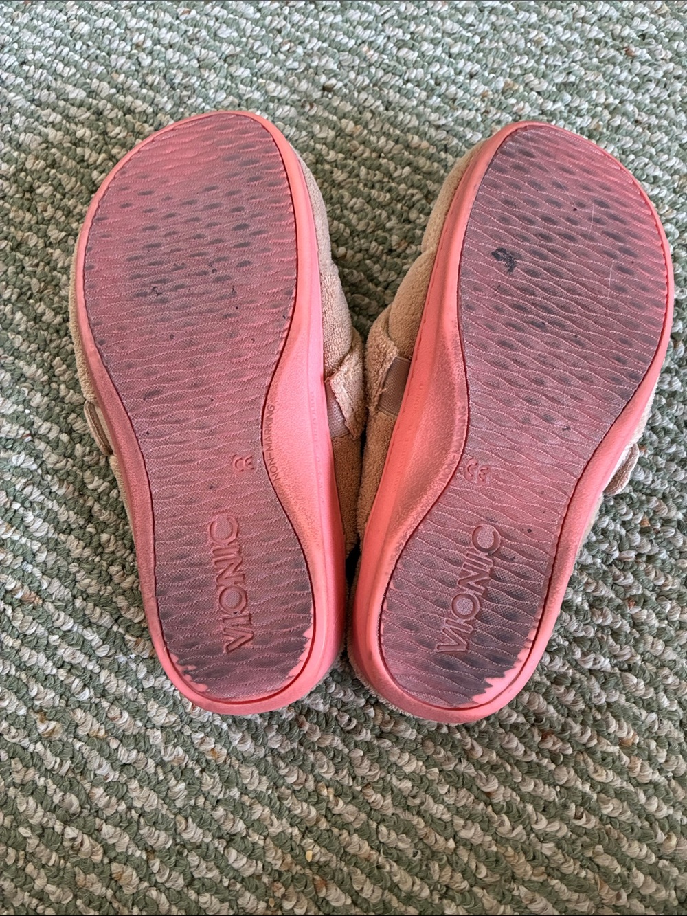 😎 Vionic Prosper Slippers - Picture 12 of 13